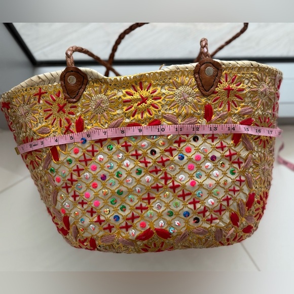 **Handmade Moroccan tote basket** - Picture 2 of 7
